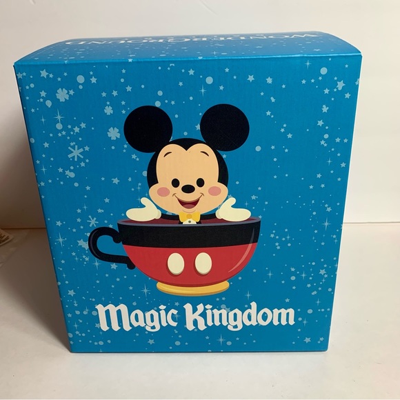 NWT. Disney teapot & saucer set with artwork by Disney artist Jerrod Maruyama. - Picture 4 of 9